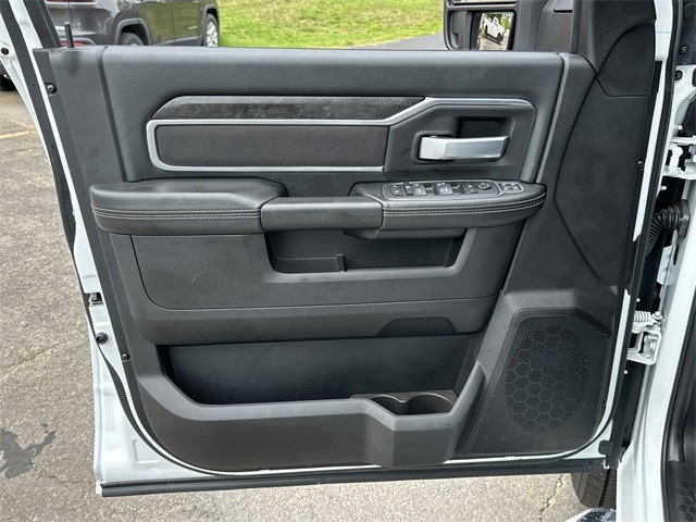 2024 Ram 2500 Big Horn photo 23