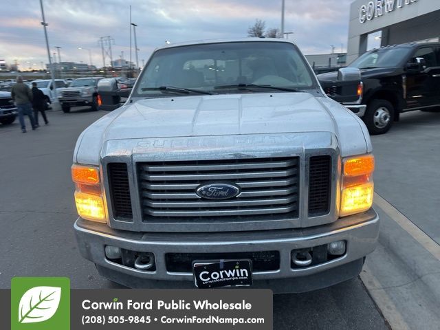 2010 Ford F-350 photo 2