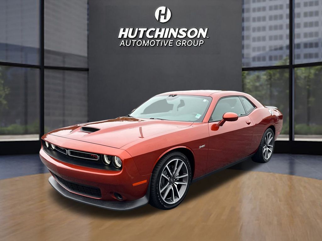 2023 Dodge Challenger R/T photo 7