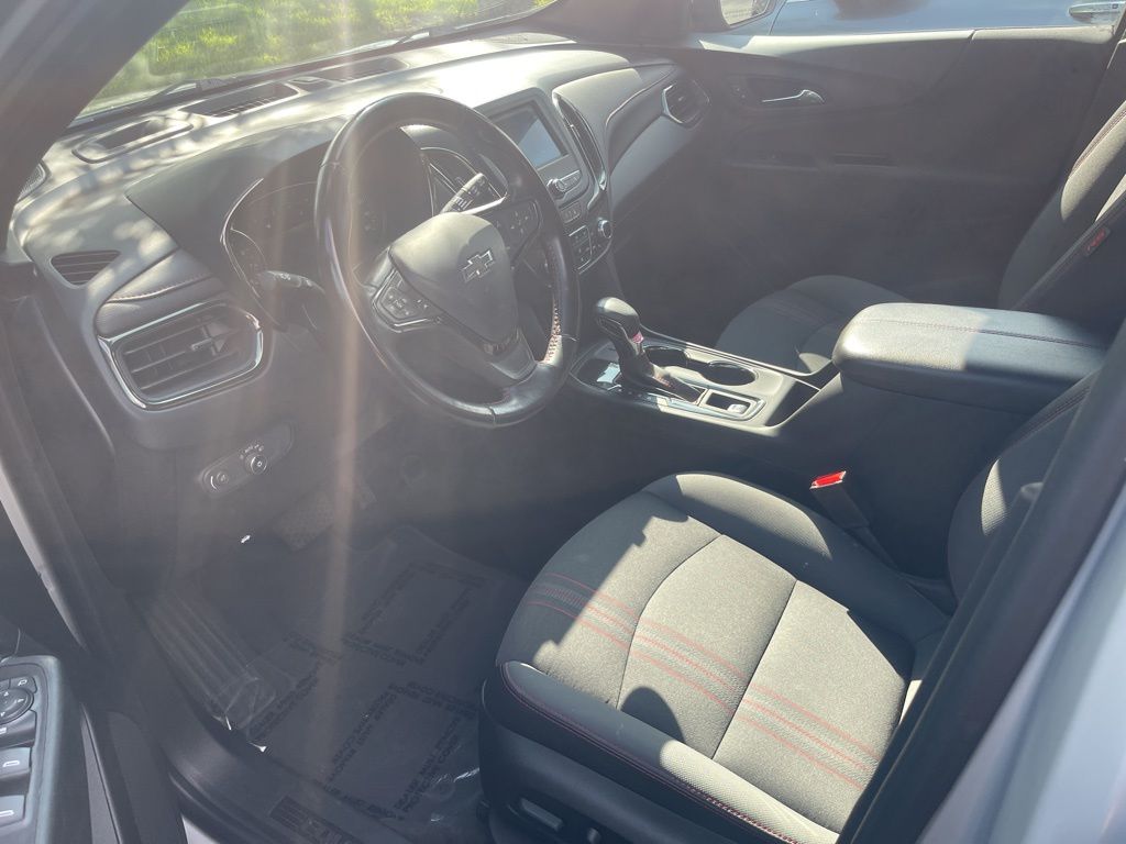 2022 Chevrolet Equinox RS photo 10