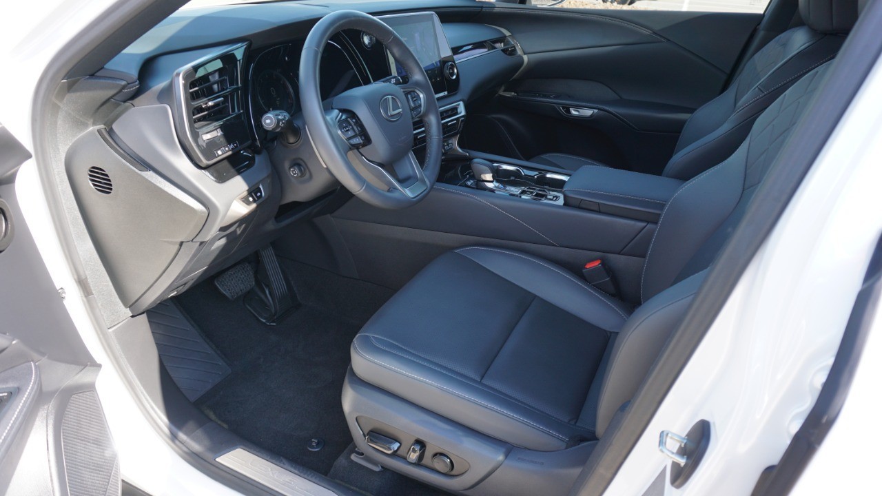 2024 Lexus RX 350 photo 13