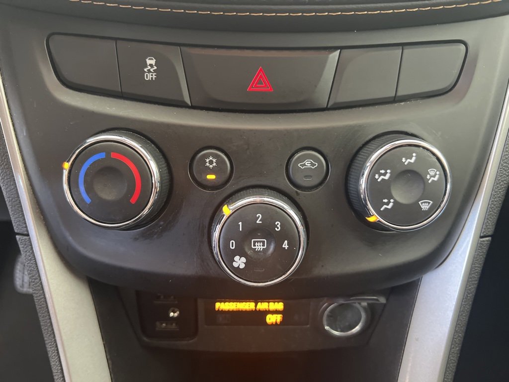 2022 Chevrolet Trax LS photo 14