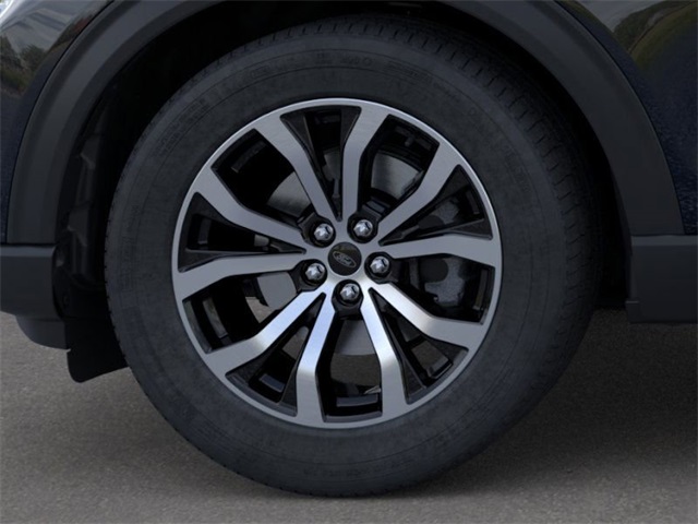 2025 Ford Explorer ST-Line photo 15