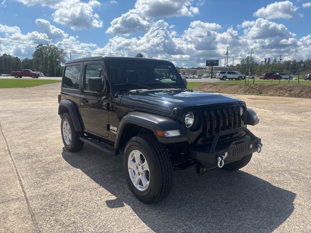 2020 Jeep Wrangler Sport S photo 2