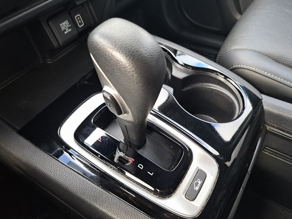 2019 Honda Ridgeline RTL-E photo 16