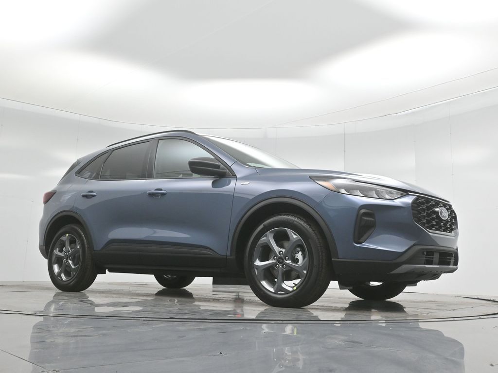 2025 Ford Escape Hybrid ST-Line