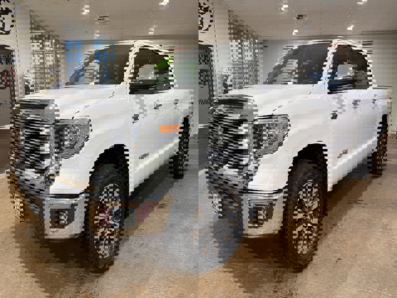 2019 Toyota Tundra Limited's photo