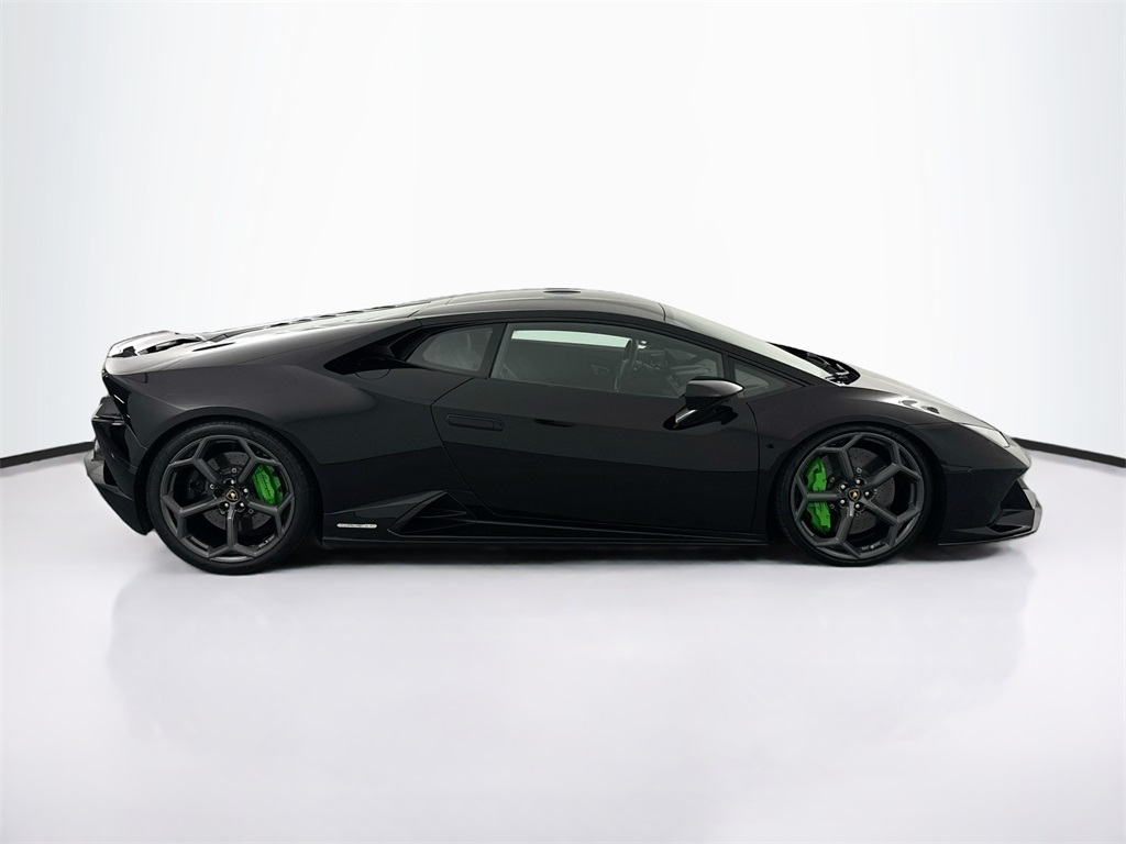 2020 Lamborghini Huracan Evo Base photo 4