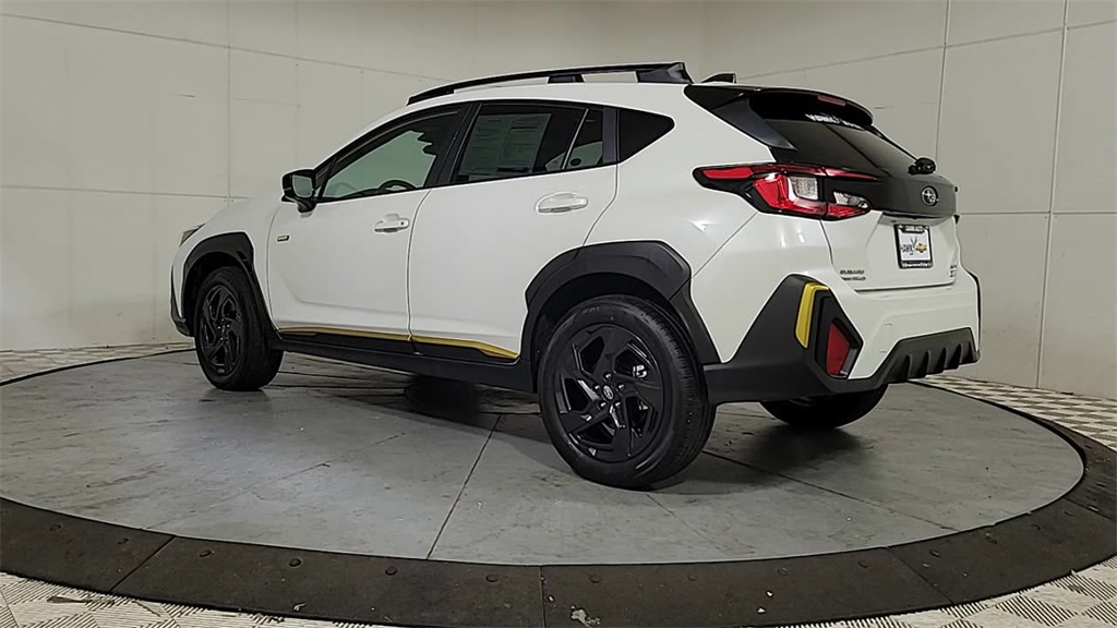 2024 SUBARU CROSSTREK - Image 5
