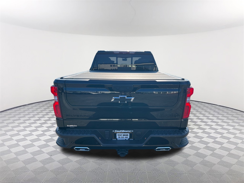 2024 Chevrolet Silverado 1500 High Country photo 5