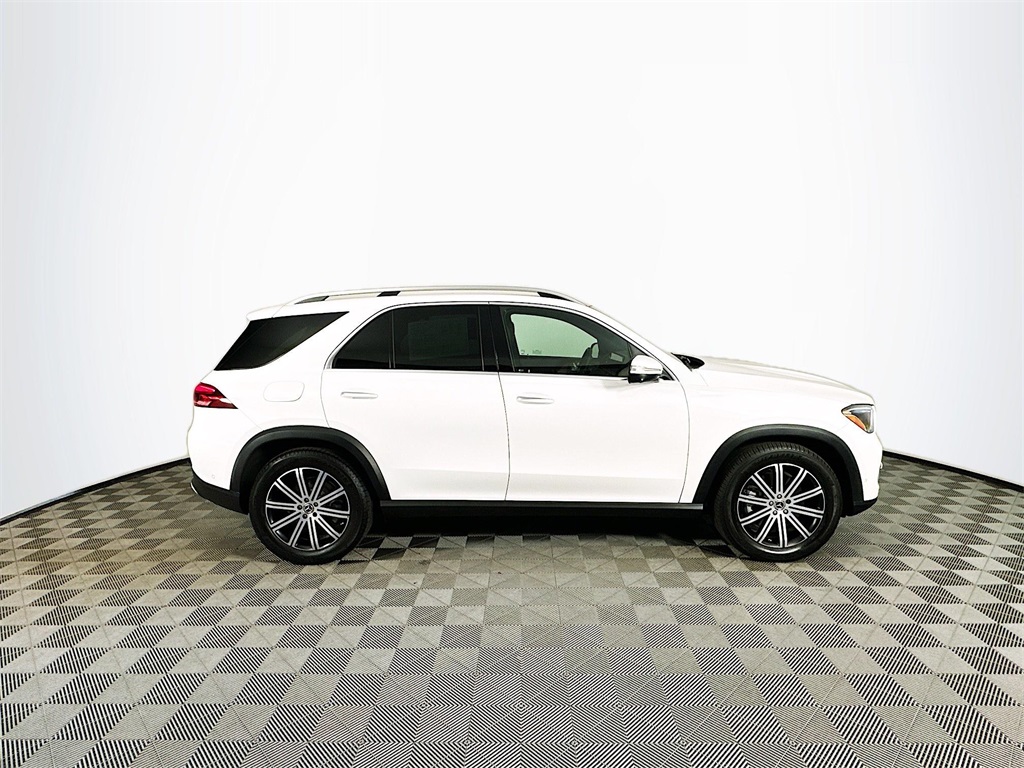 2024 Mercedes Benz GLE 4MATIC 450 photo 5