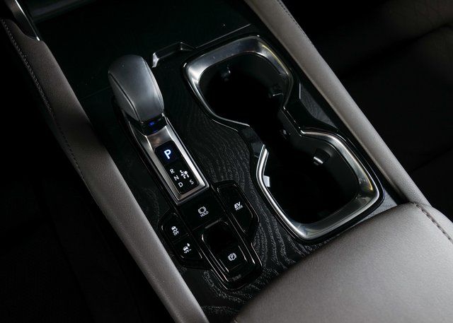 2024 Lexus RX 350h Luxury photo 14