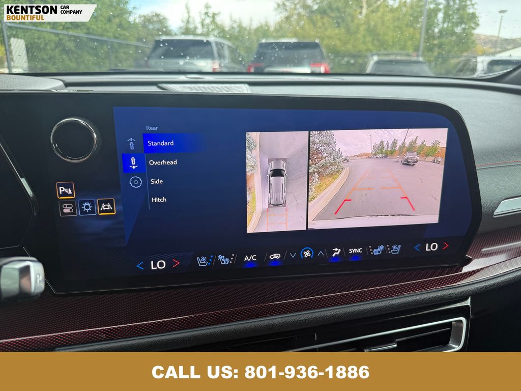 2024 Chevrolet Traverse RS photo 25