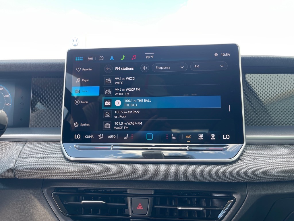 2025 Volkswagen Tiguan S photo 3