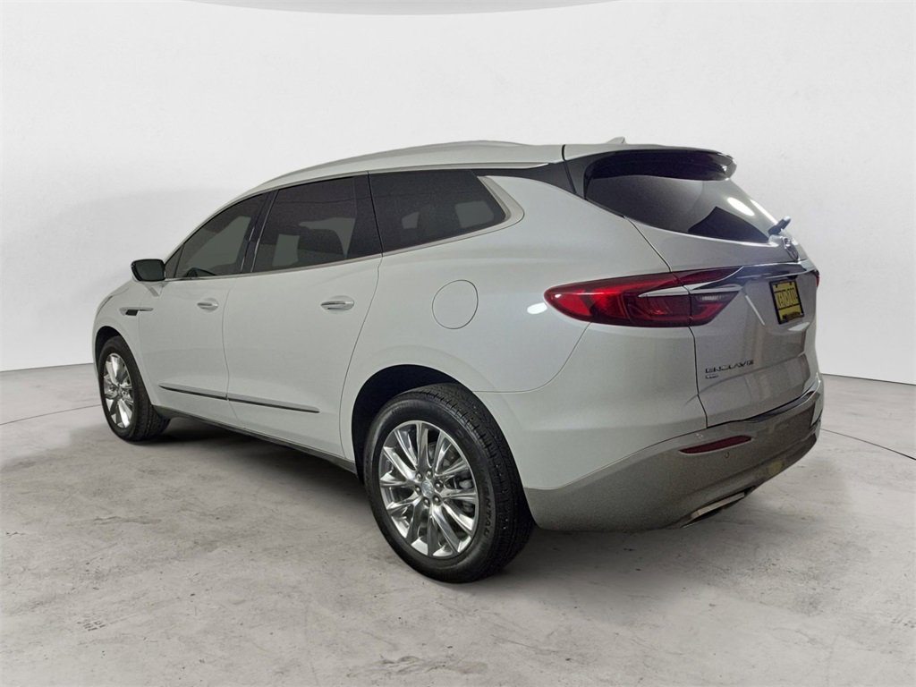 2021 Buick Enclave Premium photo 3