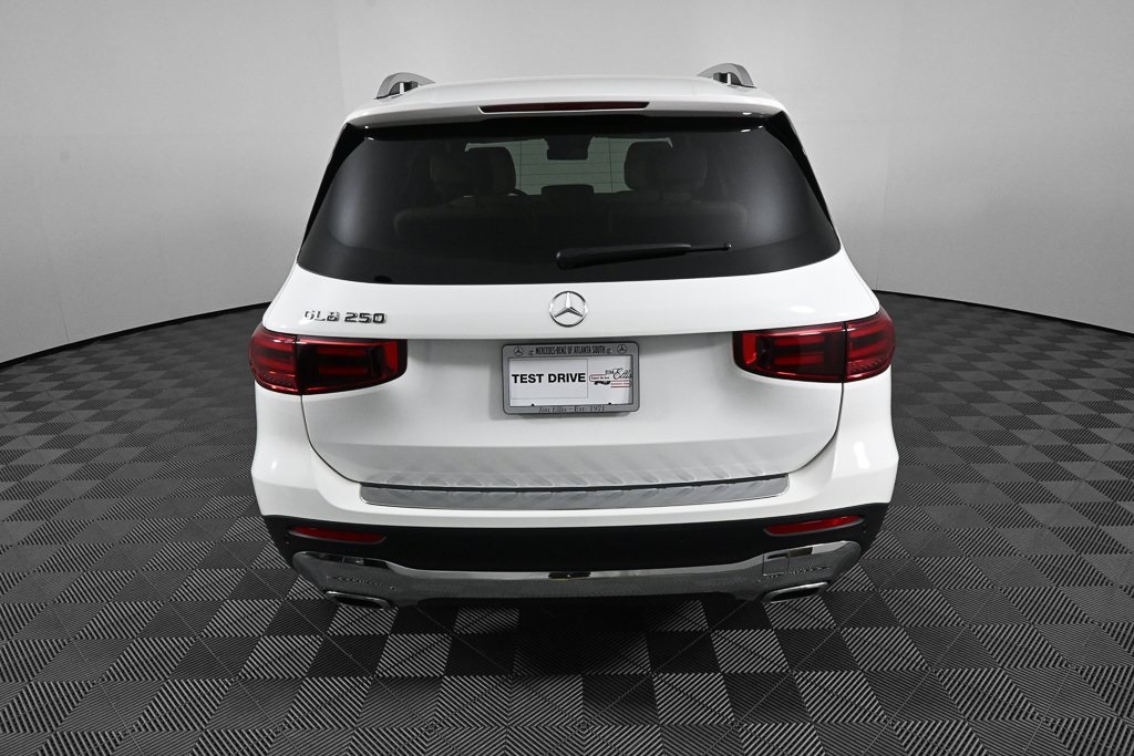 2025 Mercedes Benz GLB 250 photo 23