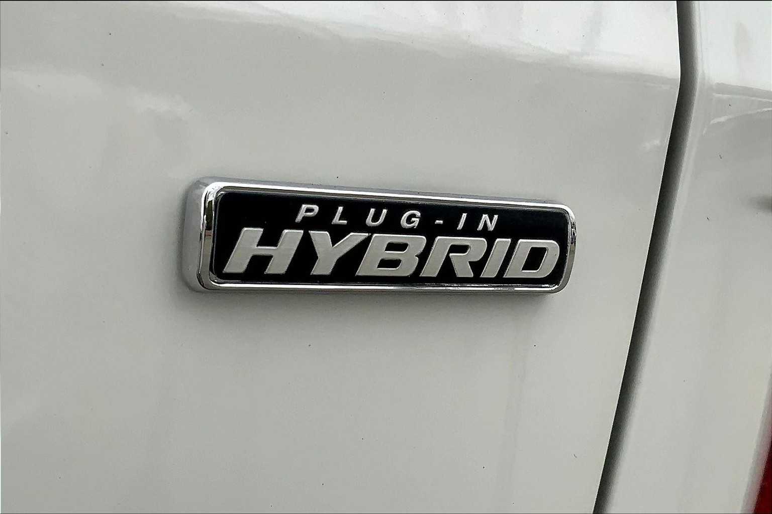 2025 Ford Escape SEL Plug-In Hybrid photo 15