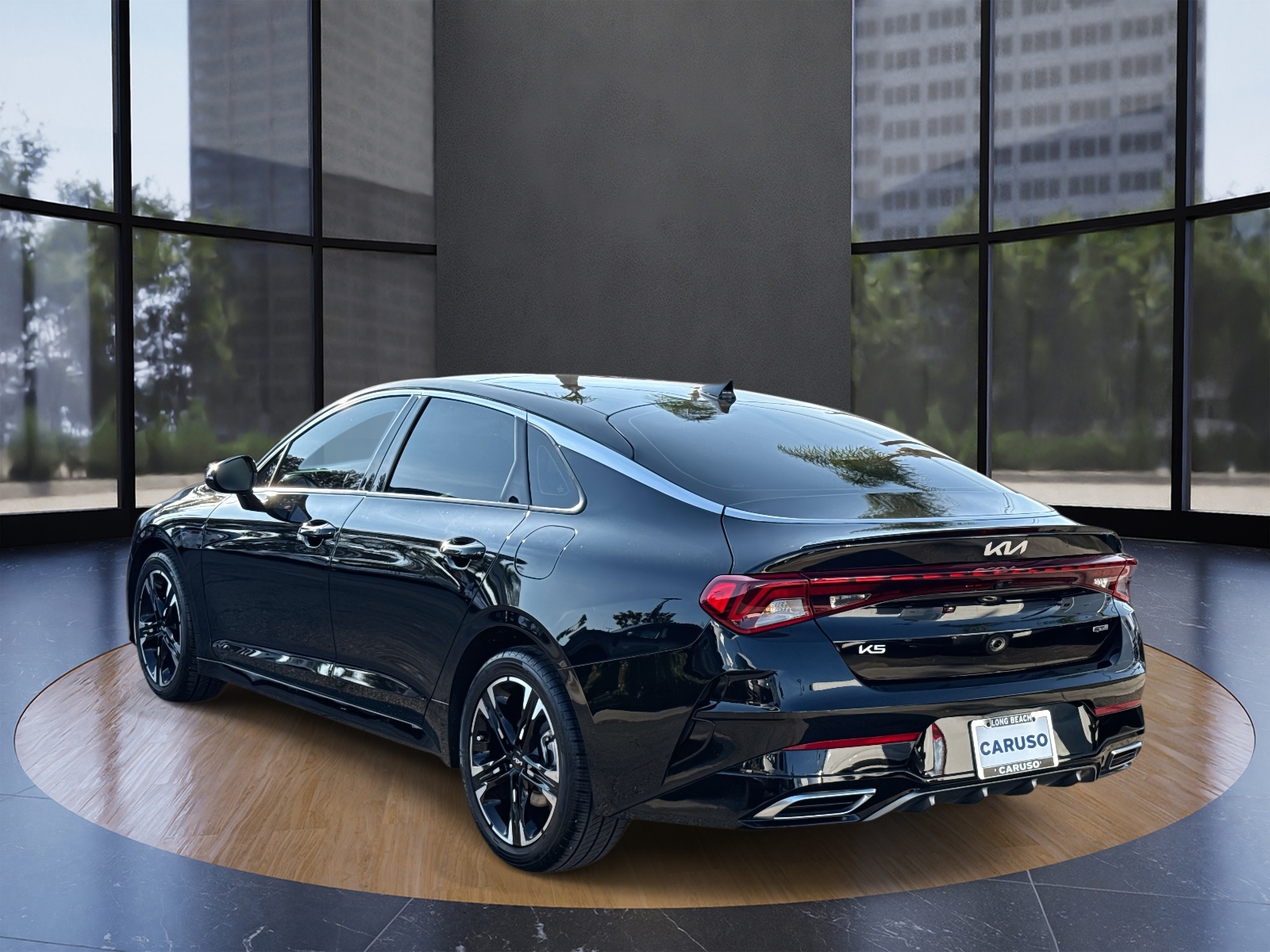 2024 Kia K5 GT-Line photo 3