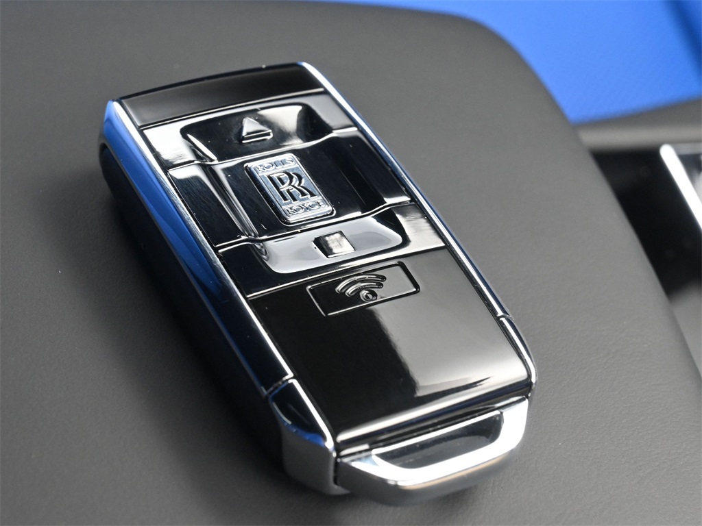 2025 Rolls Royce Cullinan RR photo 10