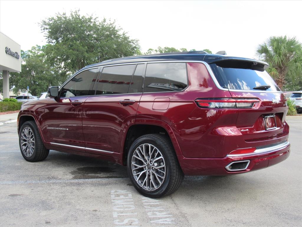 2025 Jeep Grand Cherokee L Summit photo 4