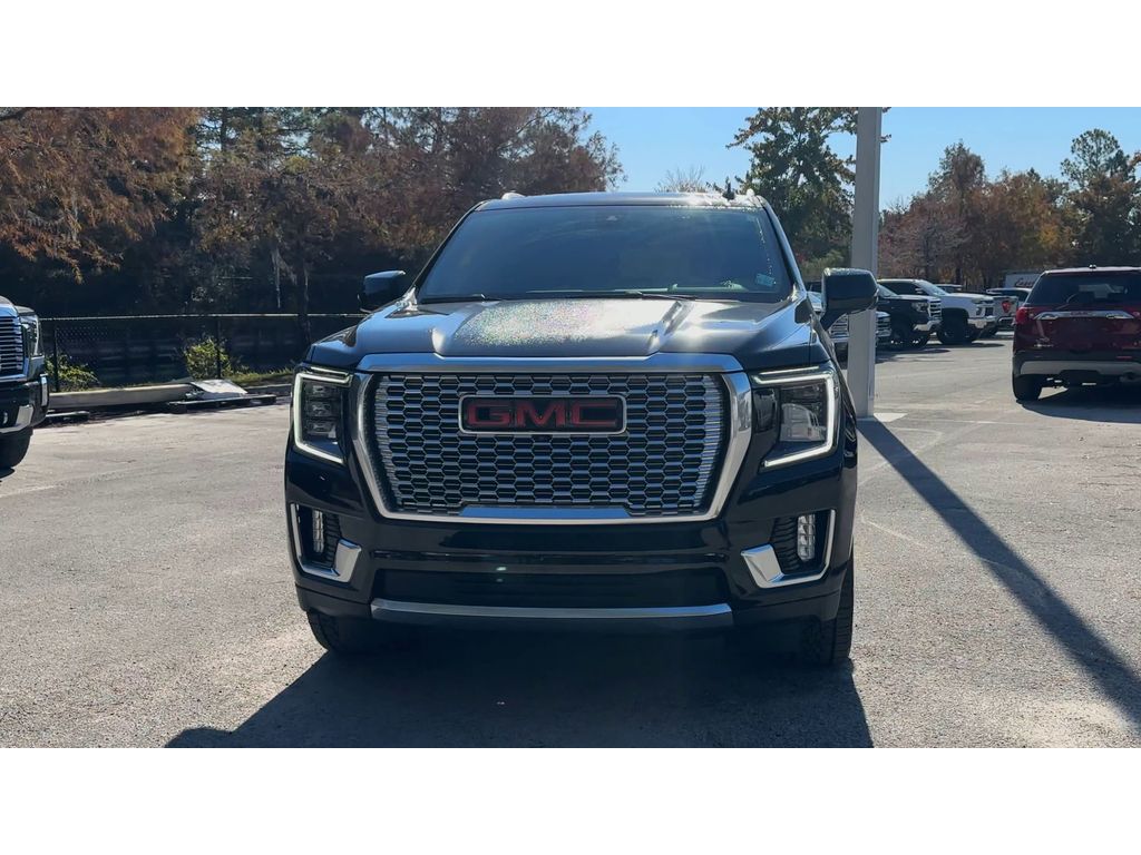 2021 Gmc Yukon Denali photo 2