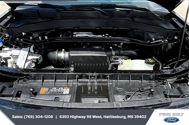 2025 Ford Explorer ST photo 2