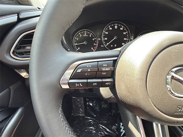 2025 Mazda CX-30 2.5 S Carbon photo 16