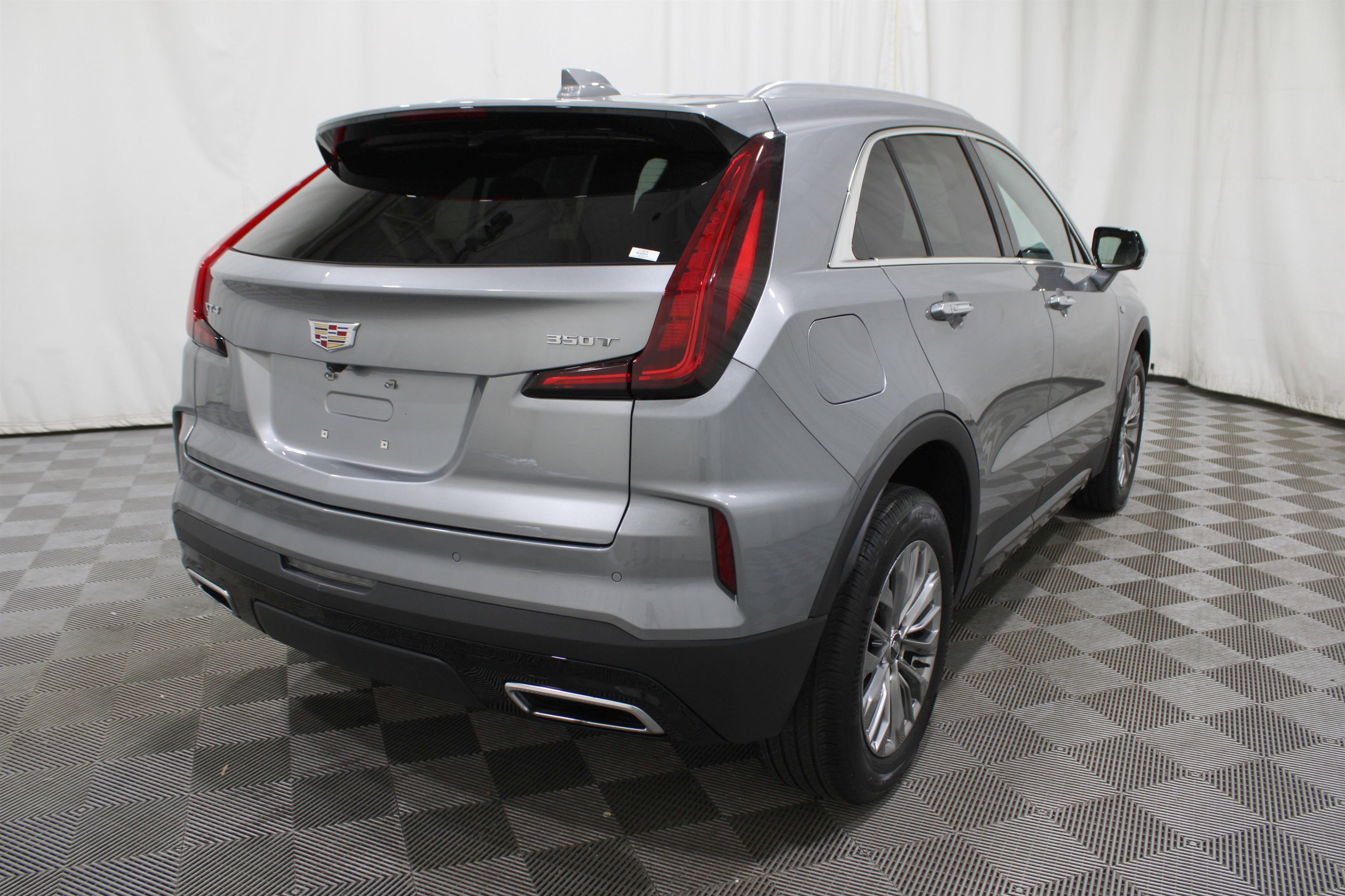 2025 Cadillac XT4 Premium Luxury photo 25