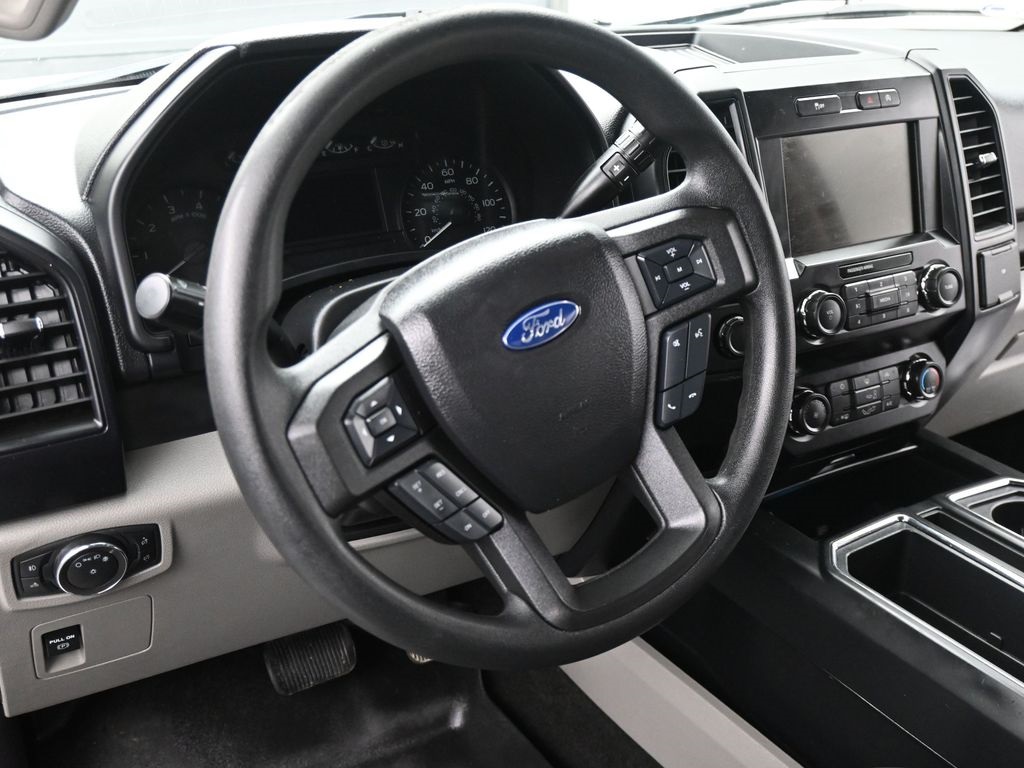 2019 Ford F-150 XL photo 4