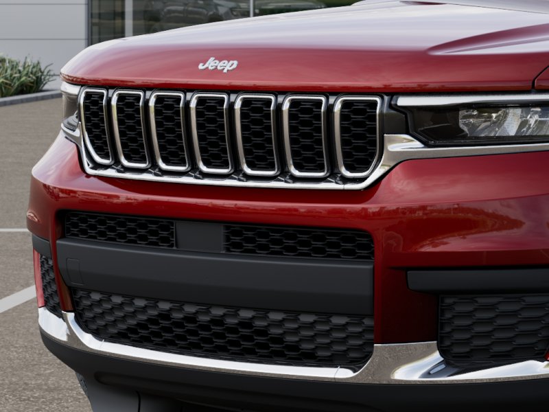 2025 Jeep Grand Cherokee Laredo X photo 4