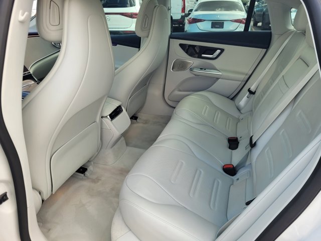 2023 Mercedes Benz EQE-Class Sedan photo 14