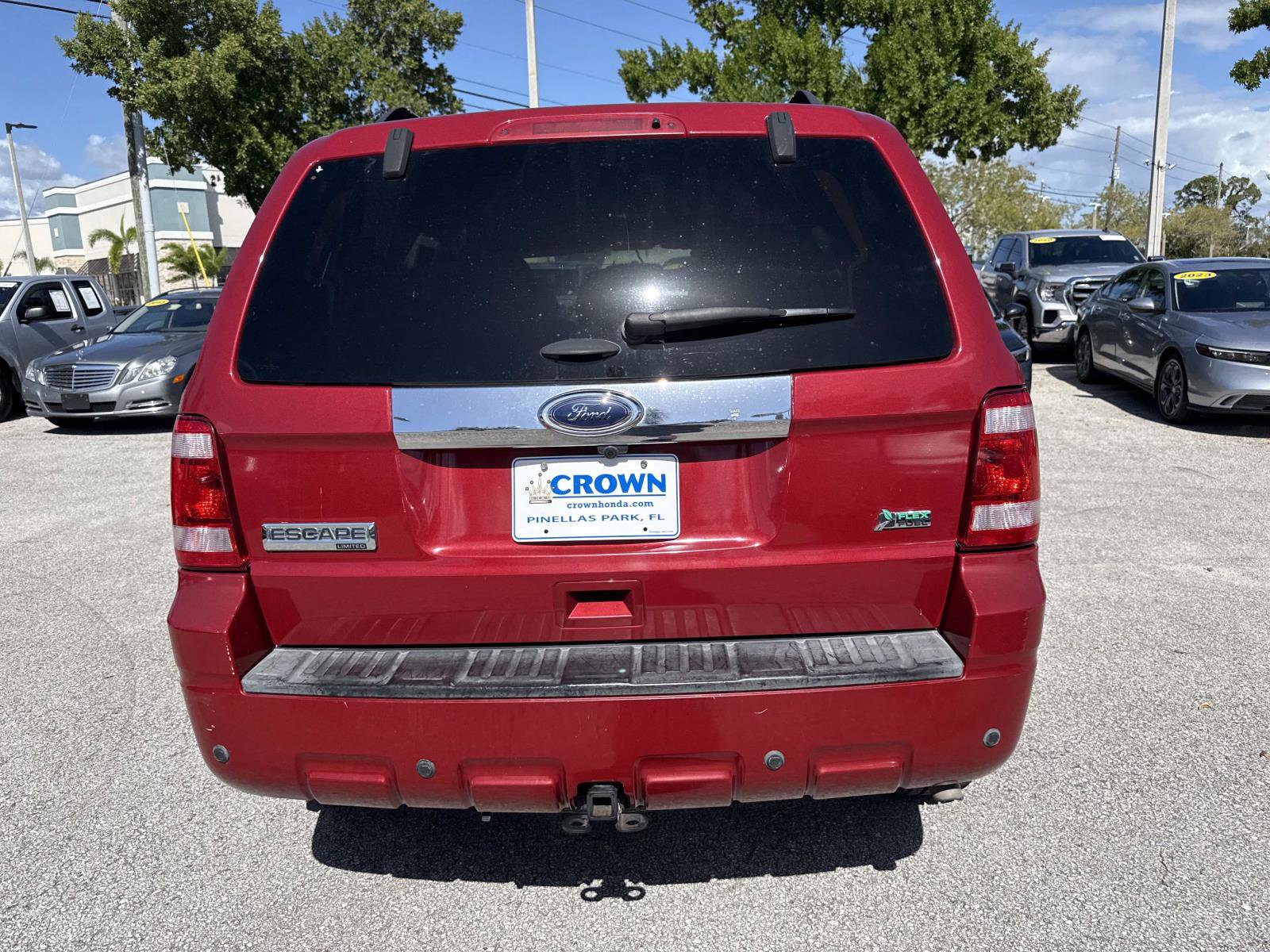 2011 Ford Escape Limited photo 4