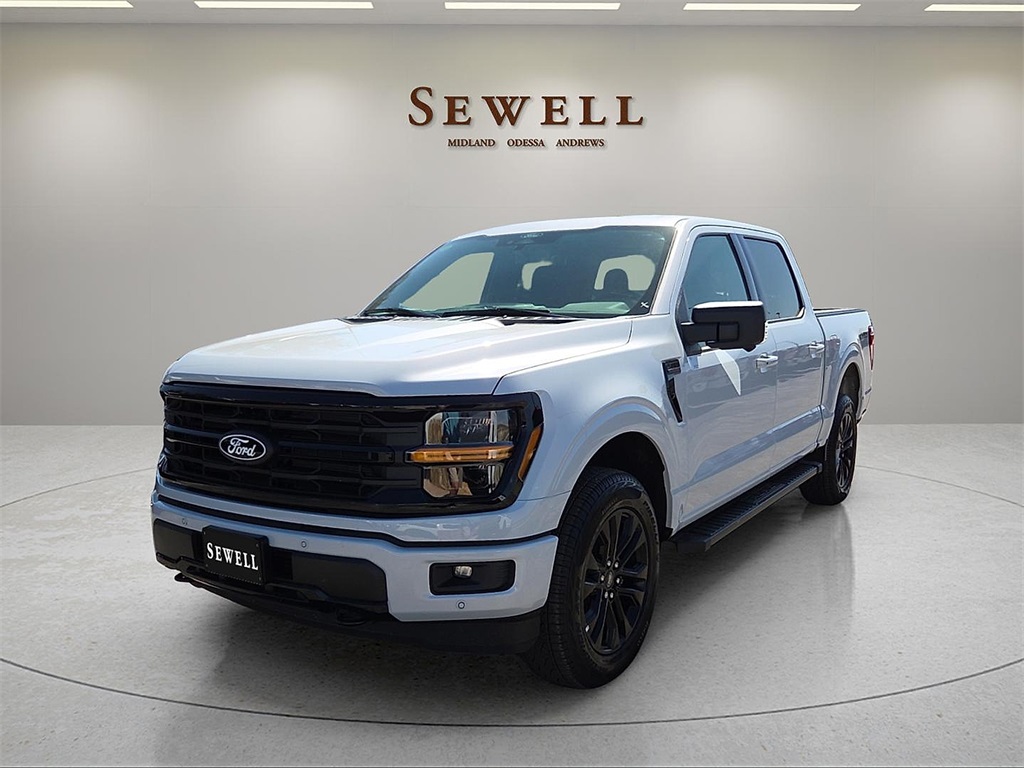 2025 Ford F-150 XLT's photo