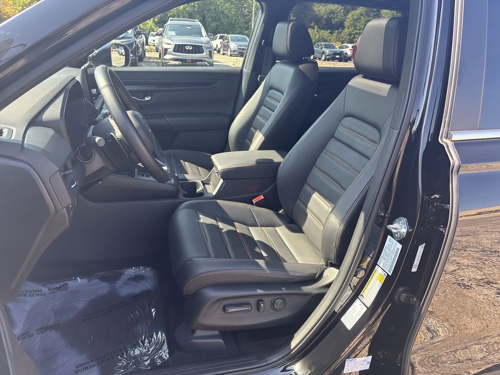 2025 Honda CR-V Hybrid Sport-L photo 4