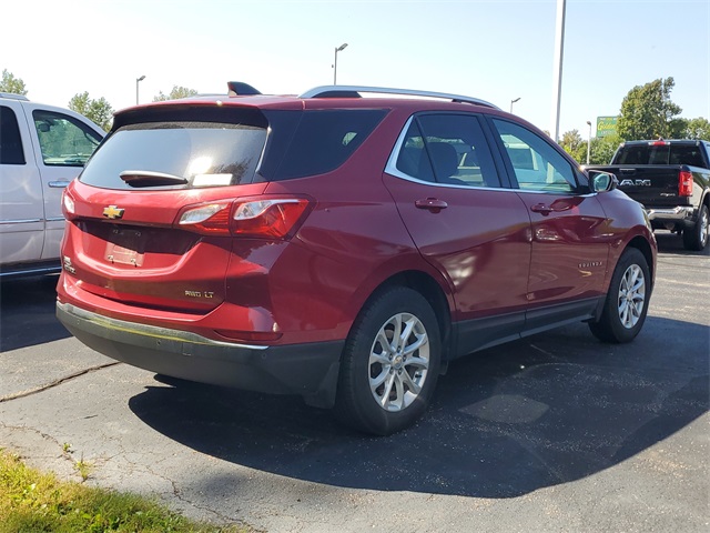 2019 Chevrolet Equinox LT photo 3