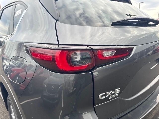 2025 Mazda CX-5 2.5 S Preferred photo 11