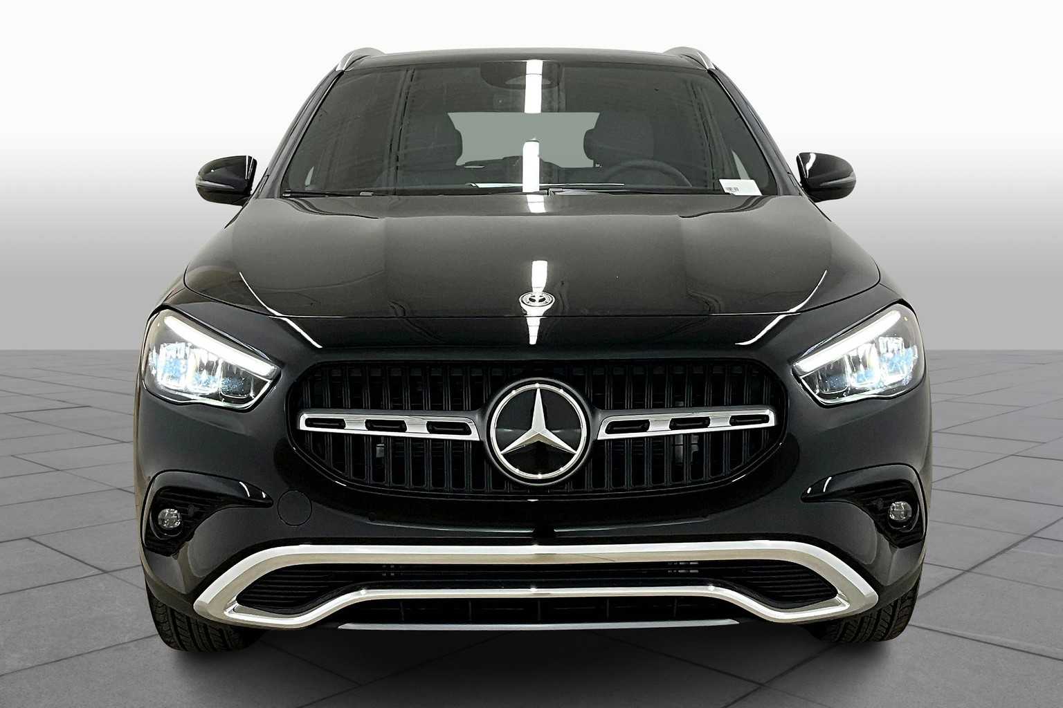 2026 Mercedes Benz GLA 250 photo 2