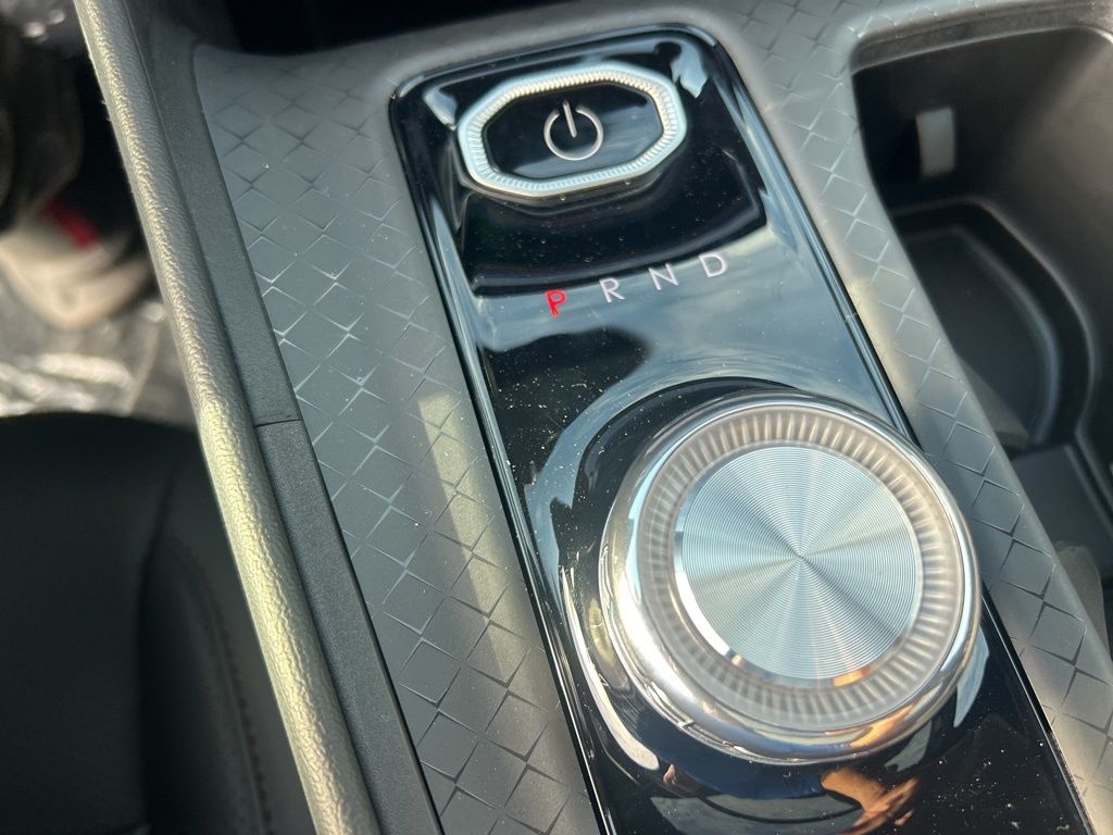 2025 Jeep Wagoneer S Limited photo 13