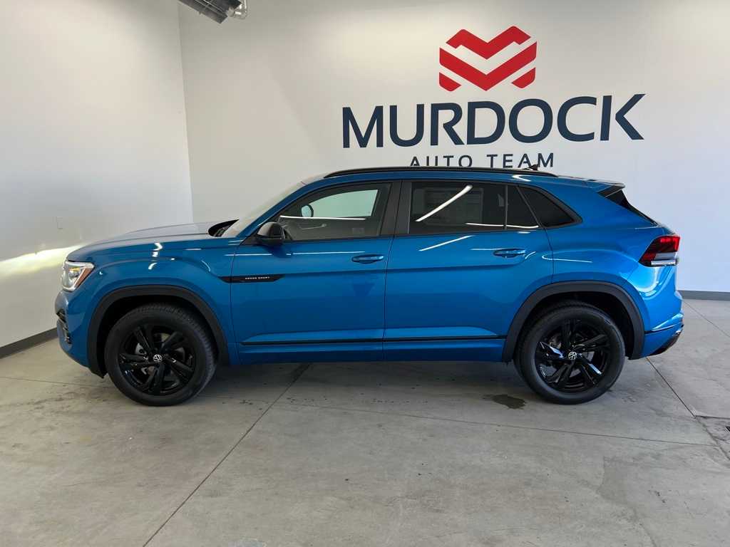 2025 Volkswagen Atlas Cross Sport SEL R-Line photo 2