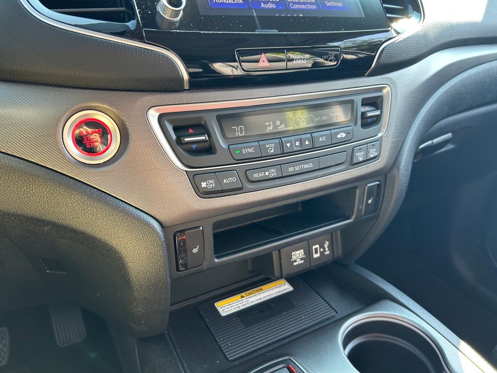 2022 Honda Ridgeline RTL-E photo 28