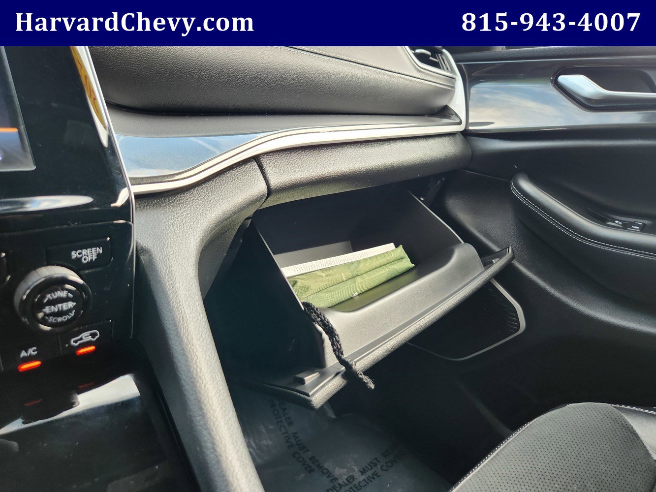 2022 Jeep Grand Cherokee Altitude photo 12