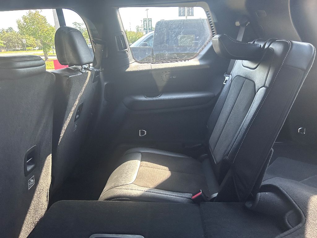 2024 Jeep Grand Cherokee Altitude photo 4