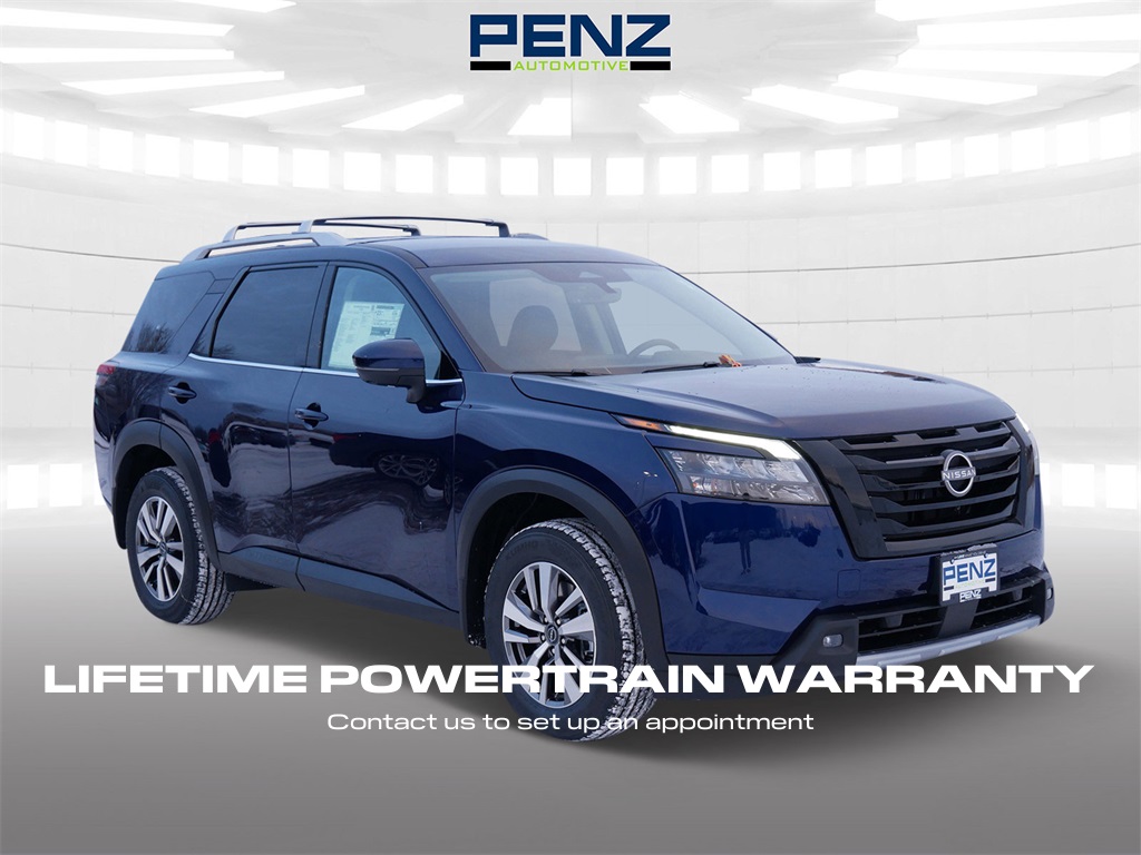 2025 Nissan Pathfinder SL's photo