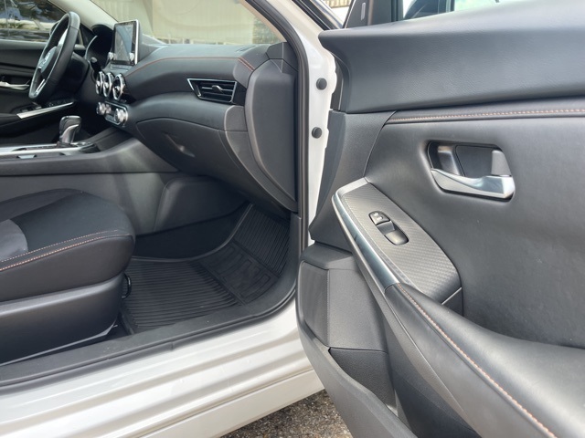 2023 Nissan Sentra SR photo 19
