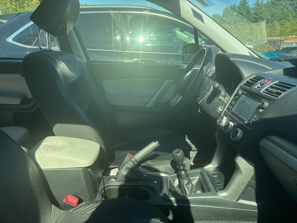 2018 Subaru Forester 2.5i photo 4