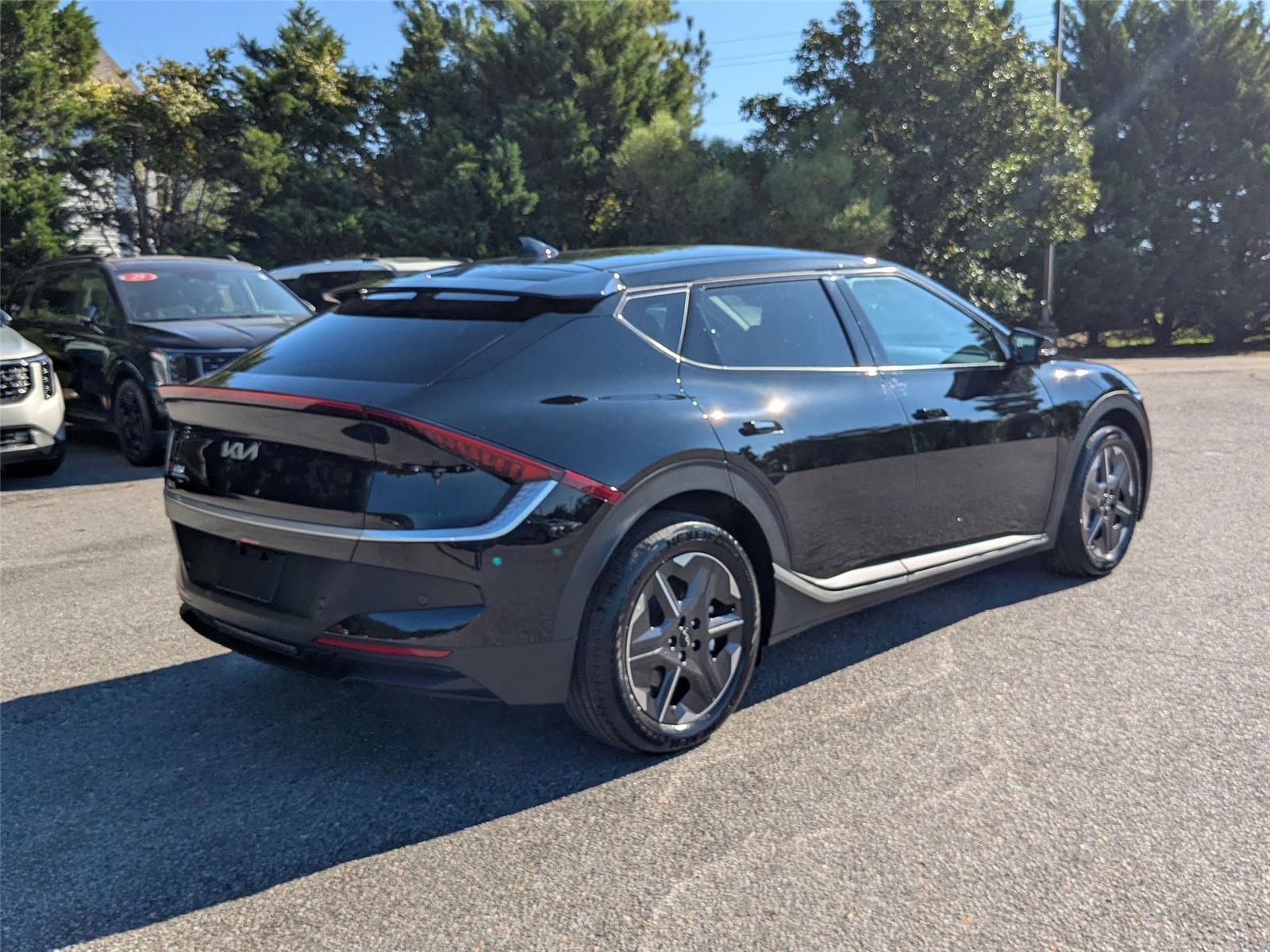 2025 Kia EV6 Light photo 7