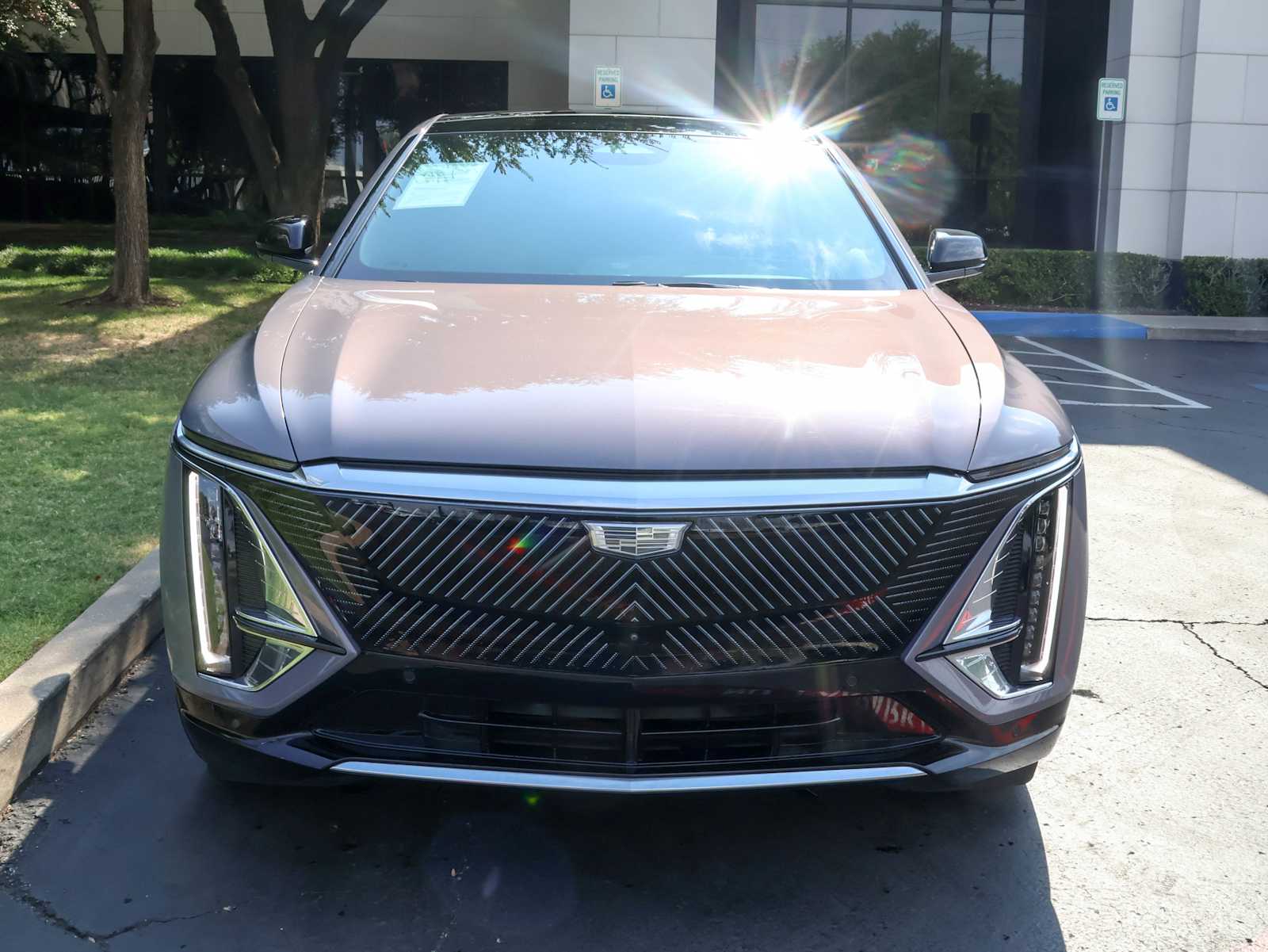 Certified 2024 Cadillac LYRIQ Luxury 1 with VIN 1GYKPPRK3RZ121870 for sale in Dallas, TX