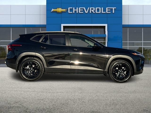 2026 Chevrolet Trax ACTIV photo 3