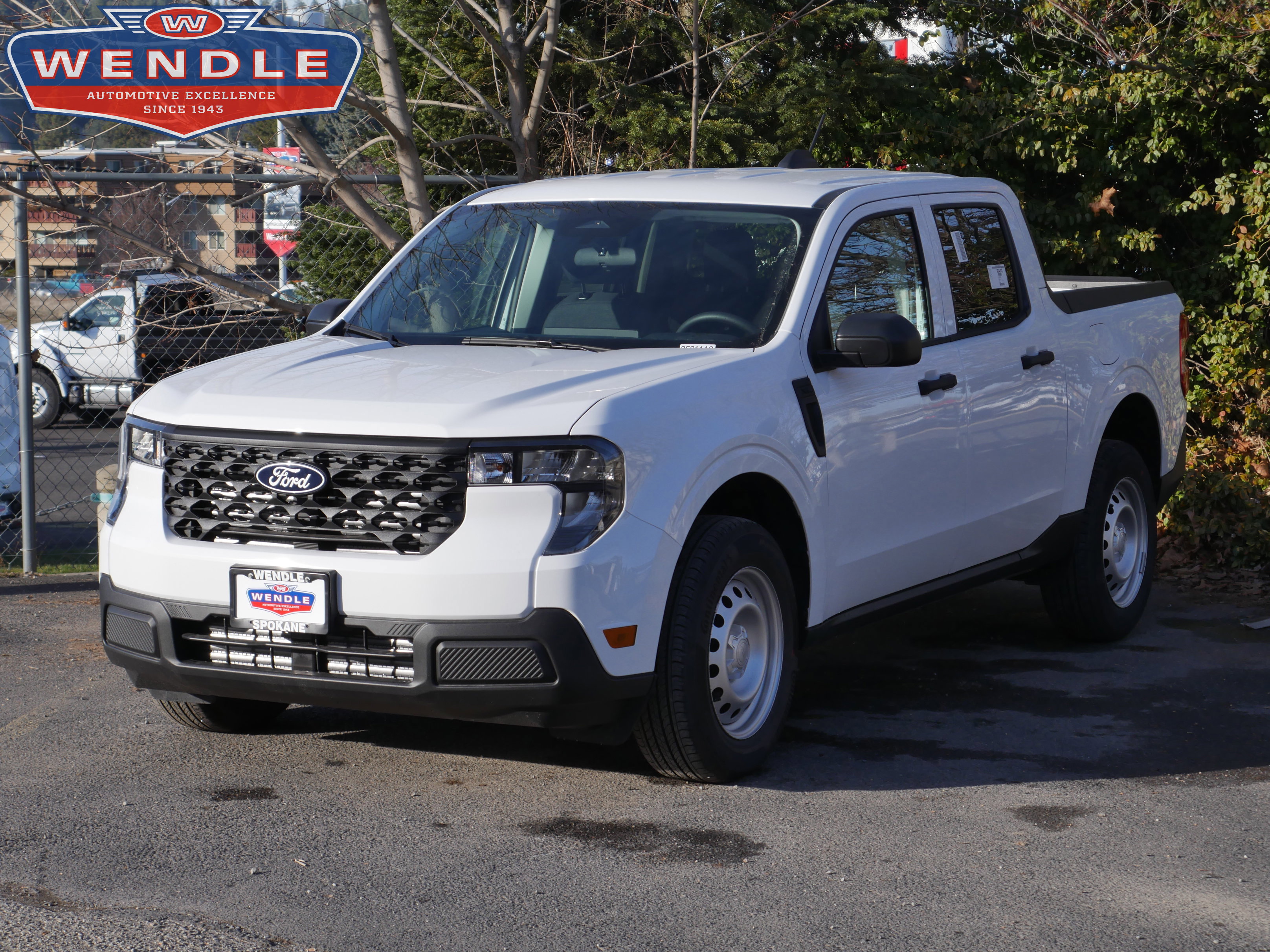 2025 Ford Maverick XL's photo