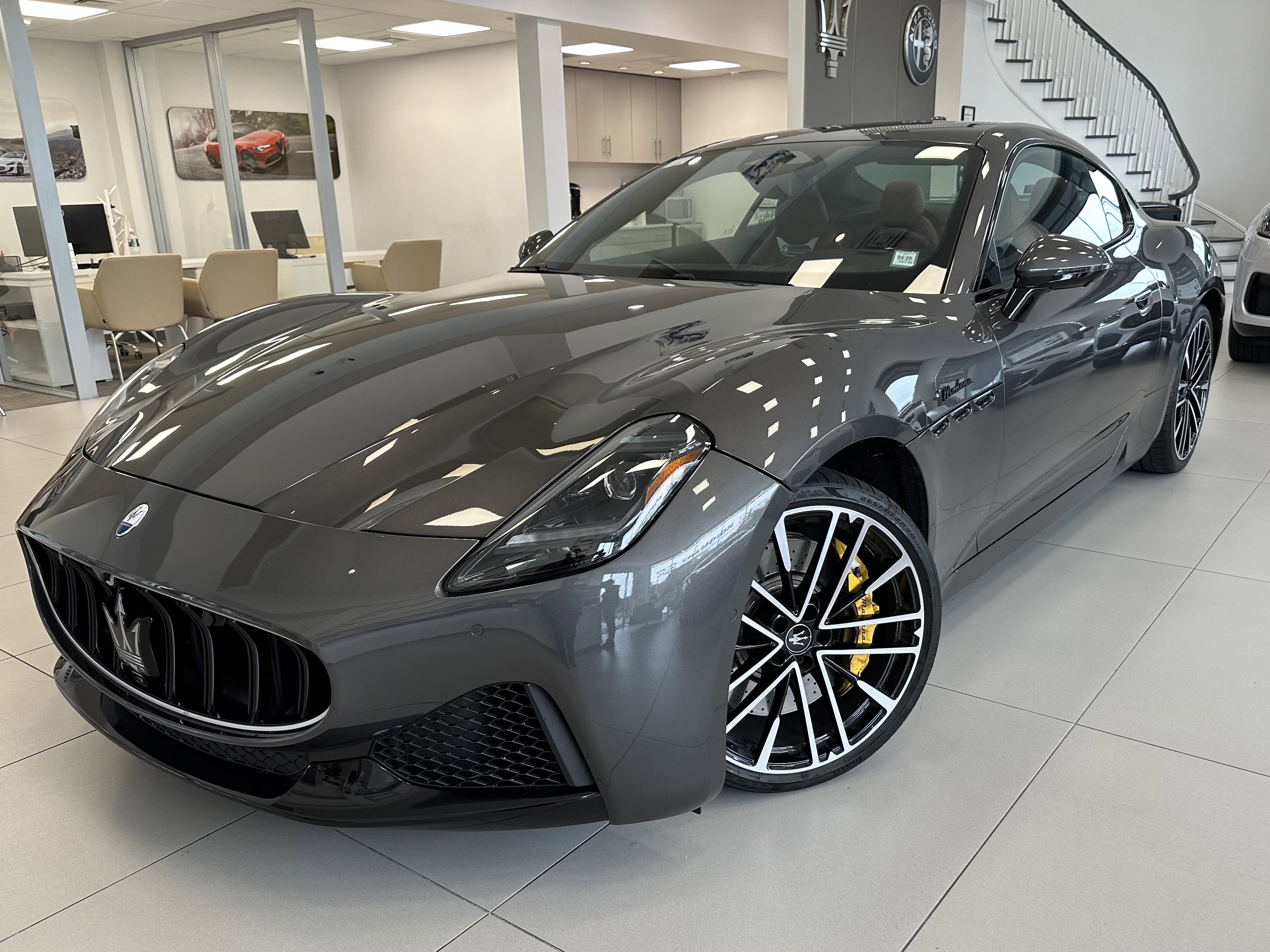 2024 Maserati GranTurismo Modena's photo